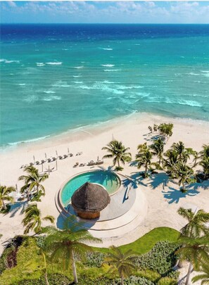 Beach - Luxe 2BR Condo Corasol | Longterm | Pool | Gym (Playa del Carmen)