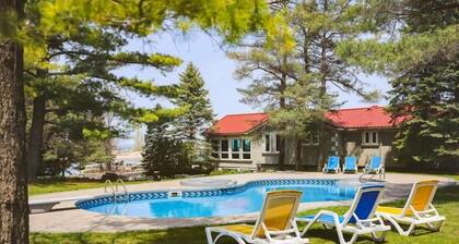 Dockhouse at Evergreen Resort in Wasaga Beach