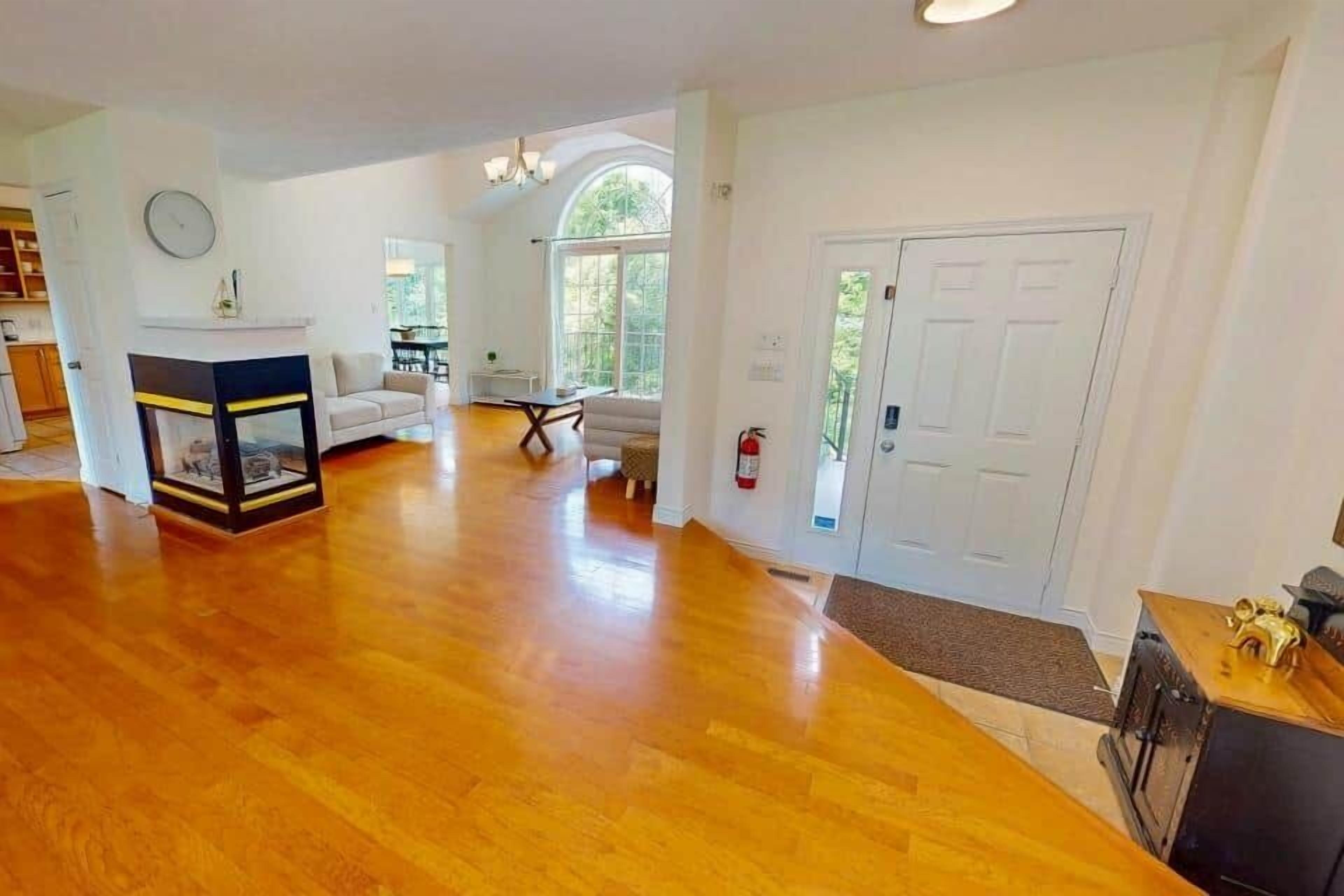 Tv och eldstad