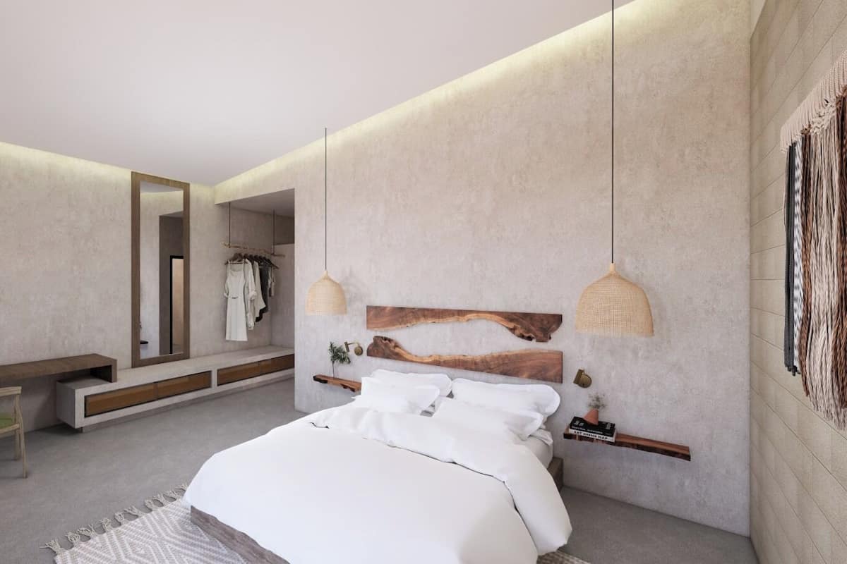 Standard Room | In-room safe, desk, blackout drapes