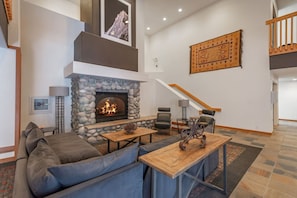 Interior - VIP Palisades Condo A+ Location Views Hot-Tub (Olympic Valley)