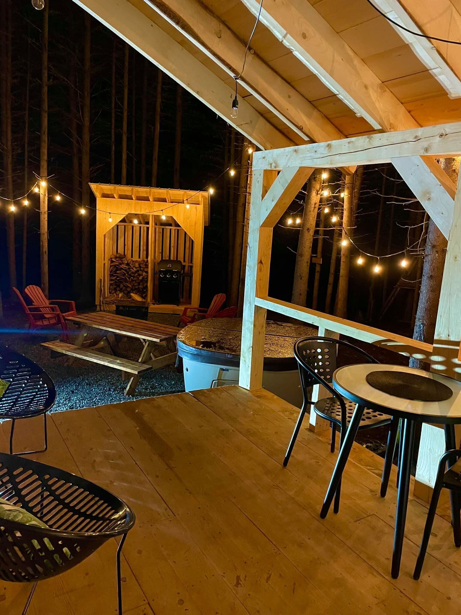 Chalet, Se admiten mascotas | Restaurante al aire libre