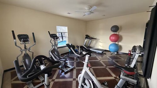 A8 • Cozy Stay • Pool • Close to A-State & Dining