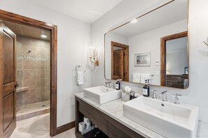 Shower, hair dryer, towels, soap - Ridgepoint Retreat | Hot Tub/ Pool +  Fireplace (Avon)