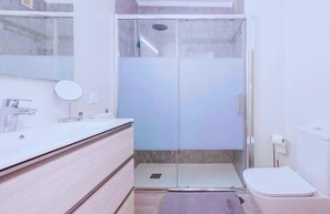 Bathroom - Playa Jardín. Puerto de la Cruz (Puerto de la Cruz)