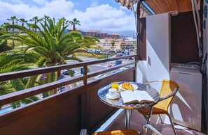 Outdoor dining - Playa Jardín. Puerto de la Cruz (Puerto de la Cruz)