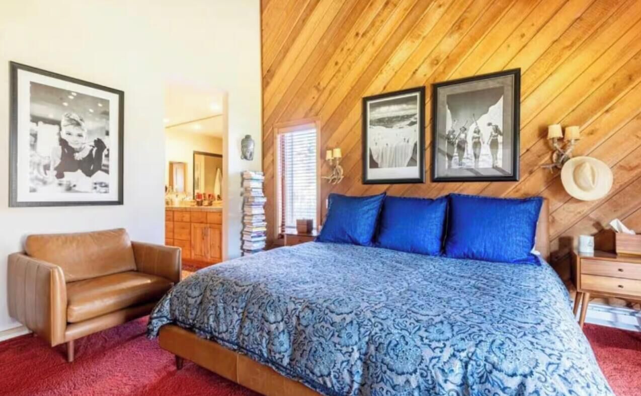 3 chambres, fer et planche à repasser, Wi-Fi, draps fournis