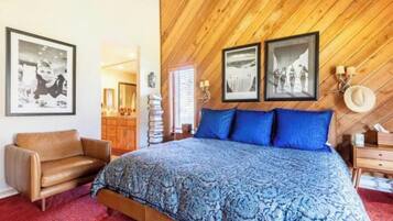 3 chambres, fer et planche à repasser, Wi-Fi, draps fournis