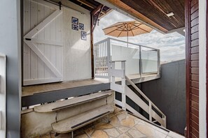 House | 3 bedrooms - Casa com Piscina Churrasqueira e Ar Condicionado (Itajai)