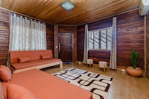 House | 3 bedrooms - Casa com Piscina Churrasqueira e Ar Condicionado (Itajai)