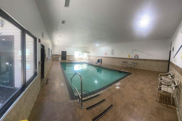 15 indoor pools