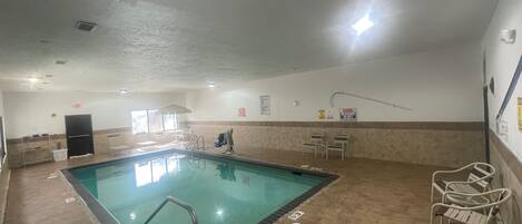 15 piscines couvertes