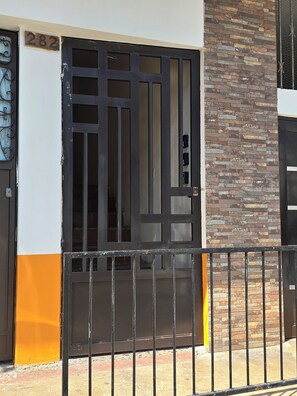 Exterior detail - COLIBRI APARTMENT FOR 4 PEOPLE, VERY CLOSE TO THE MALECÓN, BARS, AND RESTAURANTS (Puerto Vallarta)