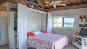 1 bedroom, WiFi (free), bed sheets