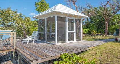 Shore Leave Cottage Waterfront Studio Cottage + Private Dock