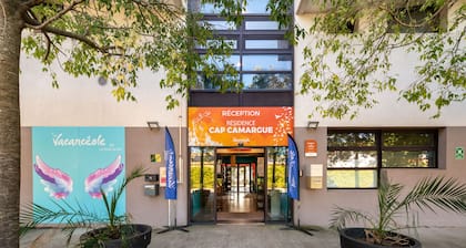 T3 duplex près du port avec balcon & accès piscine