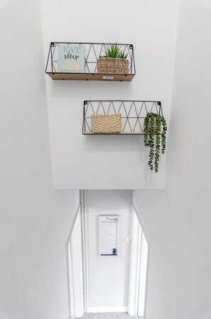 Interior - Cozy Norwich Stay Near Cathedral + Parking (Norwich)