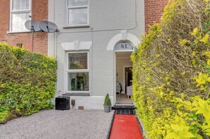 Exterior detail - Cozy Norwich Stay Near Cathedral + Parking (Norwich)