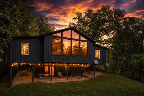 Ridgecrest Retreat | Hot Tub • Private Pool • Game Rooms