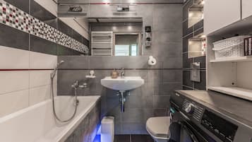 Departamento Confort, balcón | Baño