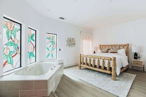 Iron/ironing board, WiFi, bed sheets - Bearfoot Lake Escape (Big Bear Lake)