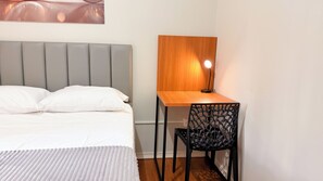 Quarto superior, varanda | Wi-Fi de cortesia