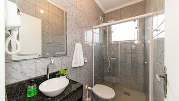 Suite | Bathroom