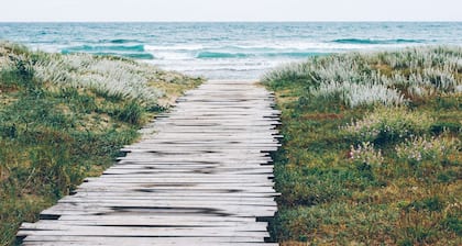 Outer Banks Luxury Stay | Beach & Spa + Dining