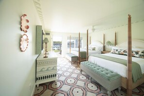 Room - 2 Queens with Direct Pool Access + Restaurants & Spa (Duck)