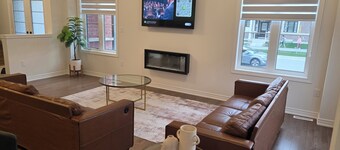 Warm & Stylish 4BR Townhouse near Thermea Spa.   close to 412 and 401.