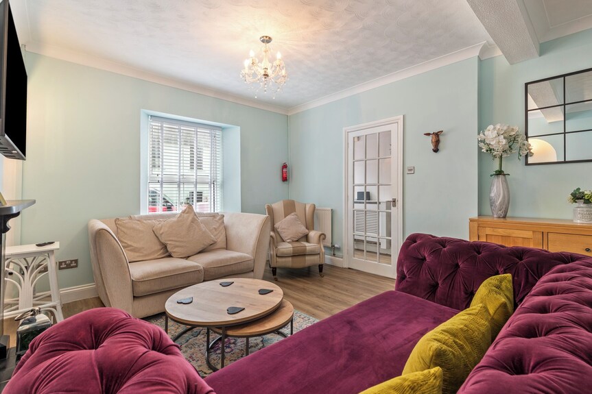 Pink Cottage - Close To The Beach And Town - Tenby