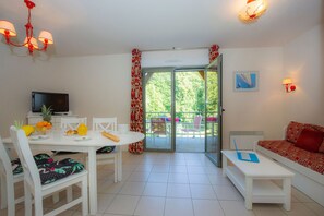TV - T2 à 2 pas de Honfleur | Piscine sur place & sauna (Gonneville-sur-Honfleur)