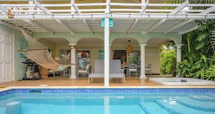 Dushi Hideaway — Private Resort Week, Sleeps 6
