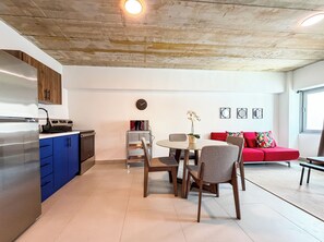 Apartment, Kitchen | Interior - 609 Condado Ave (San Juan)