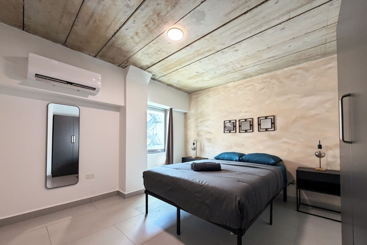 Apartment, Kitchen | Seterika/papan seterika, Wi-fi percuma, dihias secara berasingan 