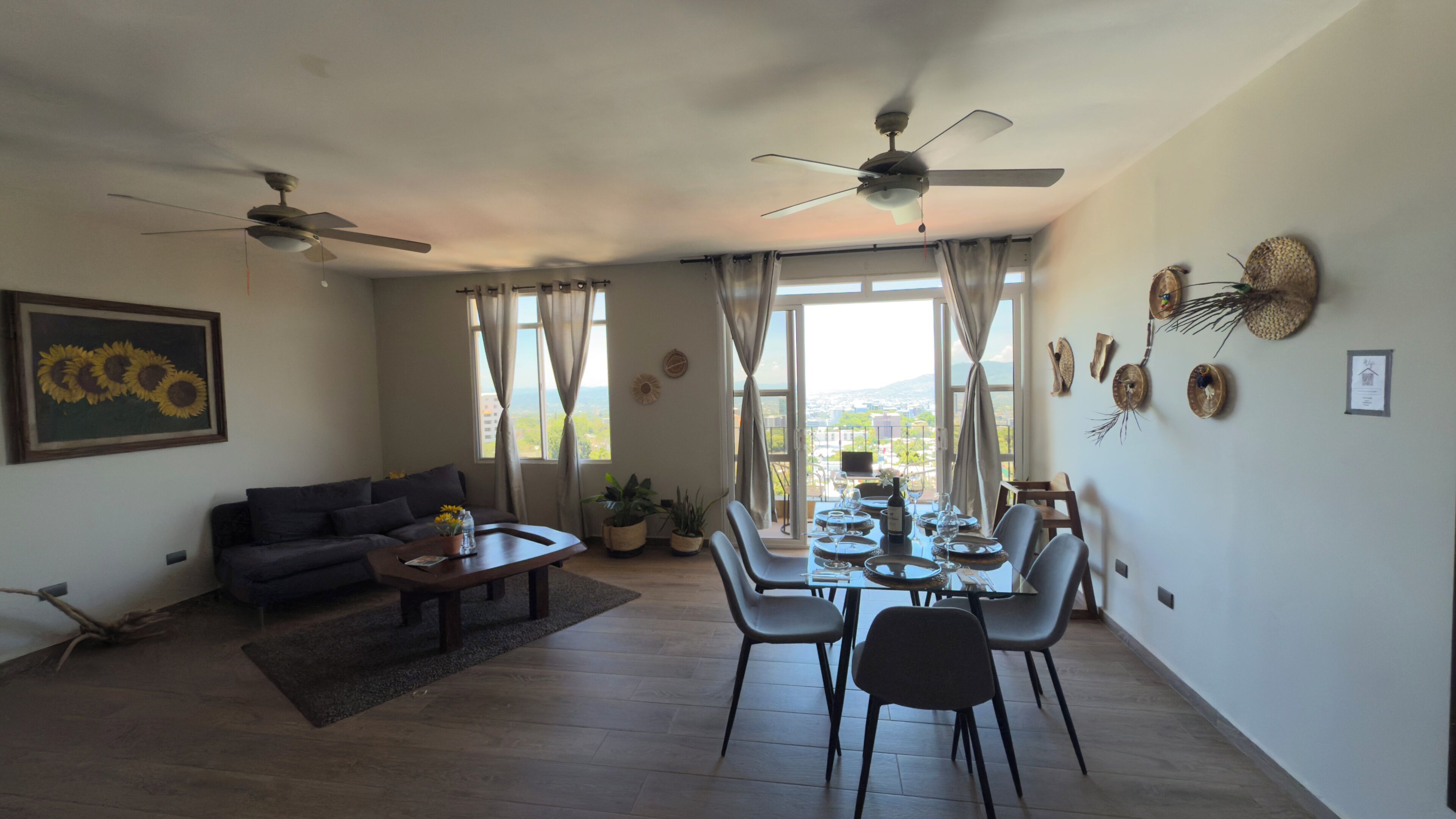 Penthouse De Lujo Con Vista Panorámica, Piscina Y Ac Súper Ubicación - San Salvador