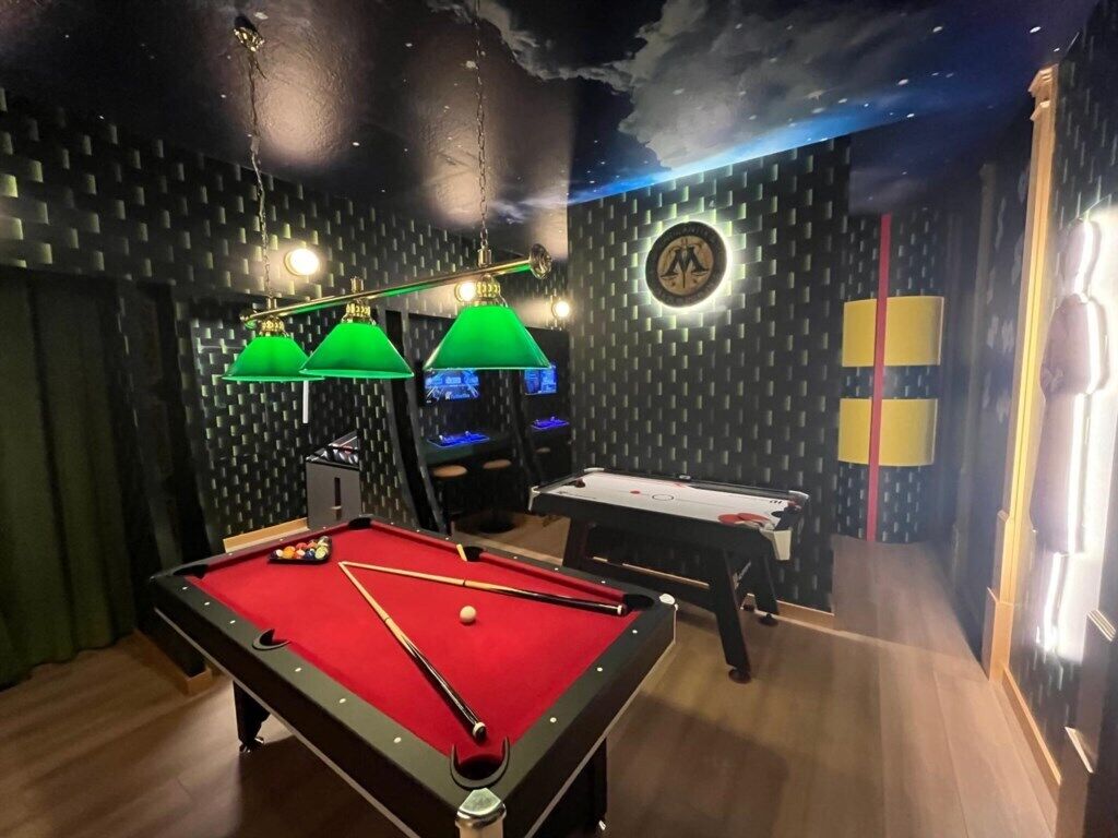 Spielezimmer