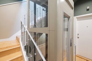 Interior - Romantic Gem Avenidas Novas – GEM Residence (Lisbon)