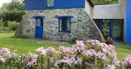 Charming house between sea and countryside