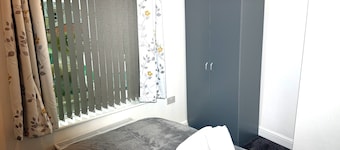 Comfortable 4BR House Ideal for Families & Workers
