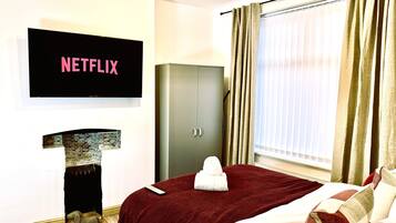 Free WiFi, bed sheets