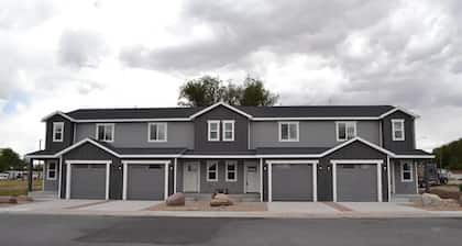 Stylish Home Near Downtown Lyman - Pets Welcome!