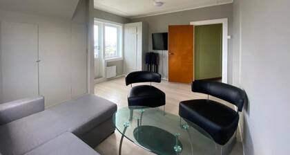 Entire vacation home. 4 bedroom, central location.