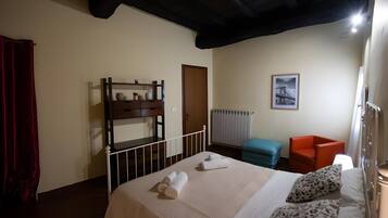 1 Schlafzimmer, WLAN, Bettwäsche