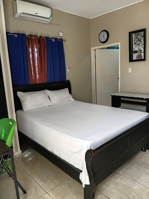 Basic Apartment - Comfy Bogue Apartments (Montego Bay)