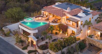 6 BR Cabo Villa + Private Pickleball & Pool +Views