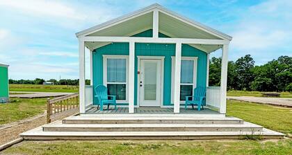Perfect fishing, art & food location - Tropical Sea Turquoise Cabin #6 Quitman