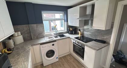 Thirlwell Gardens, River Walks, Free Parking