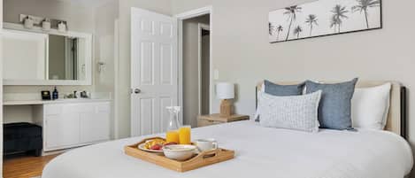 3 bedrooms, iron/ironing board, internet
