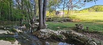 Creek Cabin